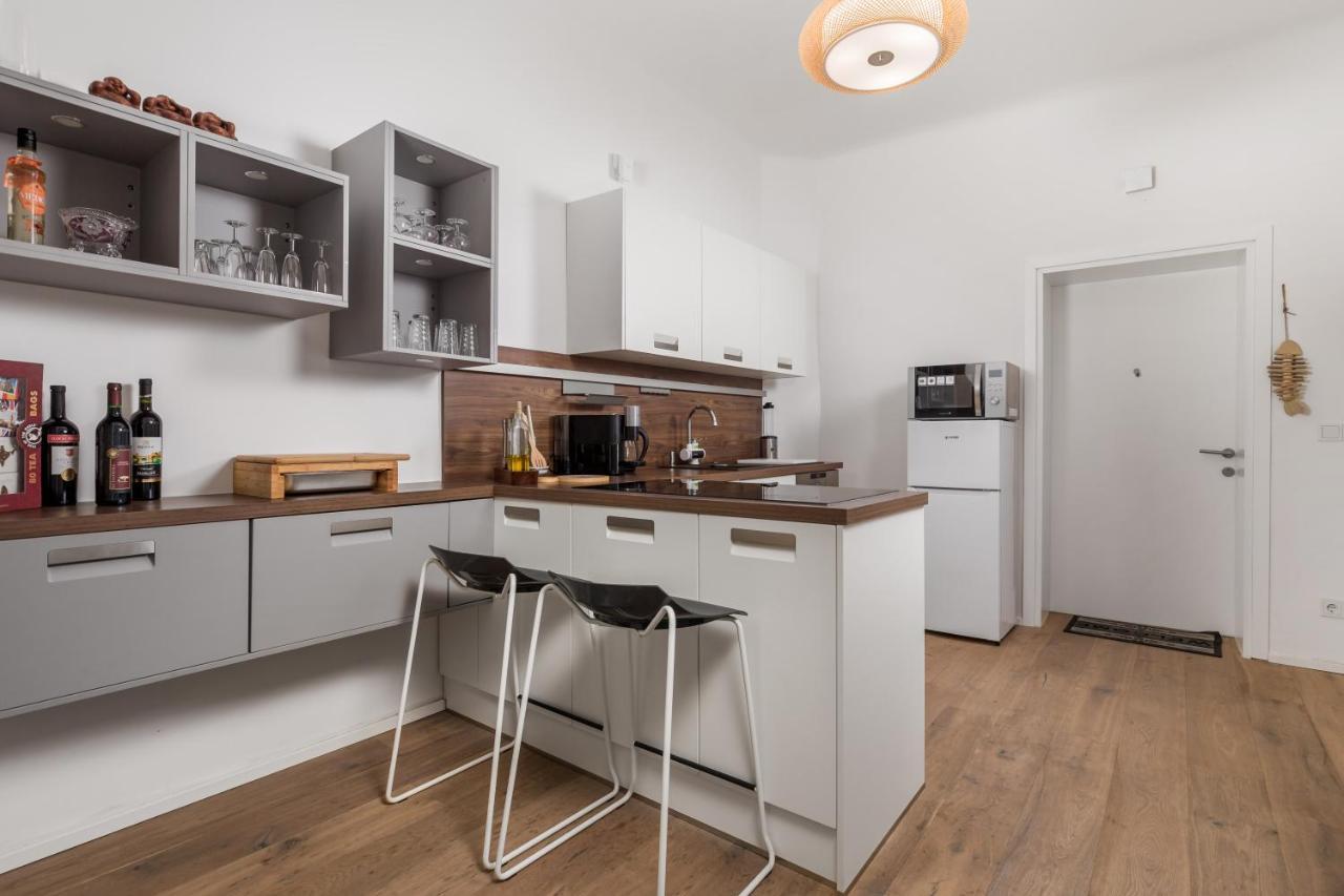 Apartman Rhea Opatija Eksteriør billede
